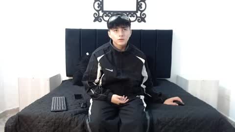 lunaydream online show from May 2026 11:27:02 AM