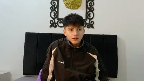 Snapshot of lunaydream chatting on July 2026 11:37:02 AM lunaydream online show from July 2026 11:37:02 AM