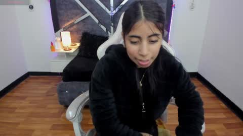 Snapshot of lunitaa18 chatting on February 2025 10:42:02 PM V A L E R I A online show from February 2025 10:42:02 PM