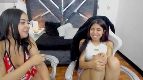 Snapshot of lunitaa18 chatting on March 2025 08:23:02 PM V A L E R I A online show from March 2025 08:23:02 PM