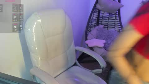 Snapshot of lunitaa18 chatting on November 2025 09:37:01 PM V A L E R I A online show from November 2025 09:37:01 PM