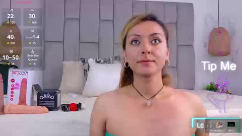 lunitadiva online show from September 2025 02:07:02 PM