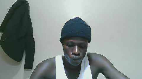 luoislove online show from October 2025 07:45:02 PM