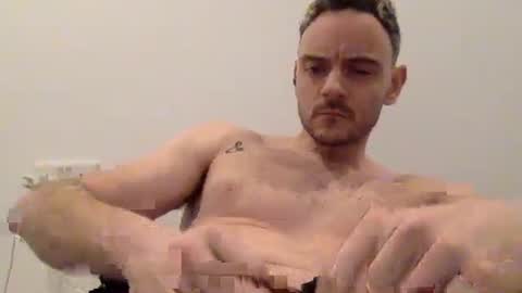 Lupine online show from December 2025 09:19:02 PM