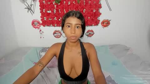 Snapshot of lupita_hot77 chatting on February 2026 05:39:01 AM lupita_hot77 online show from February 2026 05:39:01 AM
