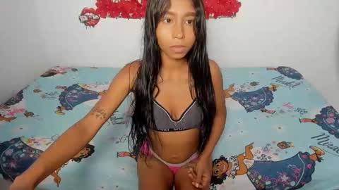 Snapshot of lupita_hot77 chatting on February 2026 04:10:02 AM lupita_hot77 online show from February 2026 04:10:02 AM