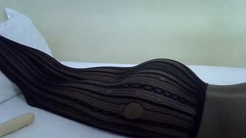 Snapshot of lupitah_ chatting on February 2025 11:29:02 AM sweet girl online show from February 2025 11:29:02 AM