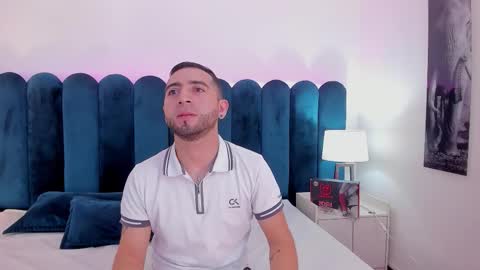 Lushian And Luna online show from February 2026 04:10:02 PM