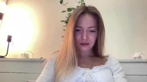 Snapshot of lusiluv chatting on September 2025 07:40:02 PM lusiluv online show from September 2025 07:40:02 PM