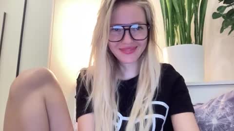 Snapshot of lusiluv chatting on February 2026 07:09:02 PM lusiluv online show from February 2026 07:09:02 PM