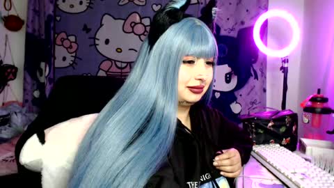 Snapshot of lussyevans_ chatting on July 2026 08:43:01 AM lussyevans_ online show from July 2026 08:43:01 AM