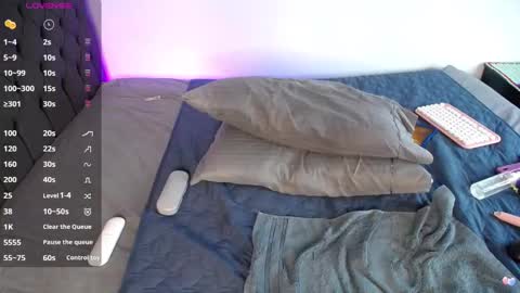 All my social networks for free here  online show from November 2025 07:04:02 PM