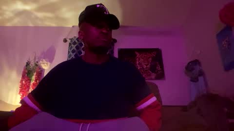 LUST online show from November 2025 07:19:01 AM