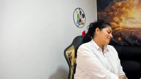 Angela 3 online show from December 2024 05:00:01 PM