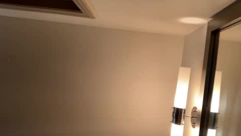 LOLA online show from January 2025 12:03:01 AM