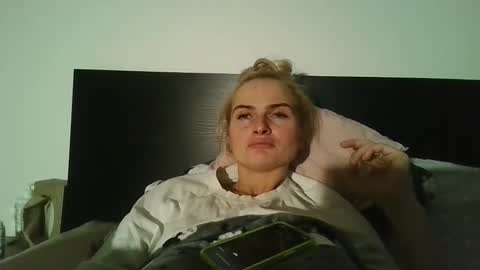 lustlnbalancevh online show from November 2025 06:08:01 PM