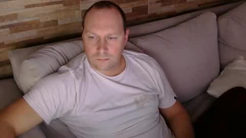Snapshot of lustonfan chatting on May 2026 01:20:02 PM lustonfan online show from May 2026 01:20:02 PM