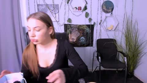 Snapshot of lusy_puff chatting on December 2024 09:35:01 AM lusy_puff online show from December 2024 09:35:01 AM