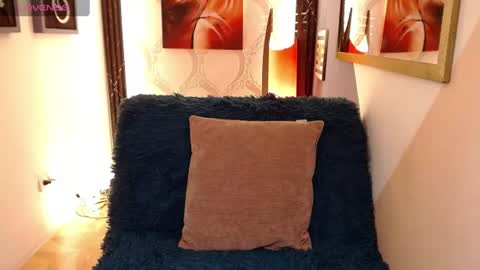 Snapshot of luuciaa_moor chatting on June 2026 09:13:01 PM Luccia online show from June 2026 09:13:01 PM