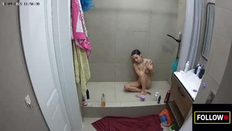 luuvteam online show from November 2025 08:56:01 AM