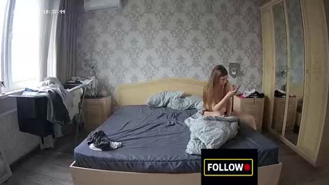 luuvteam online show from November 2025 08:37:01 AM