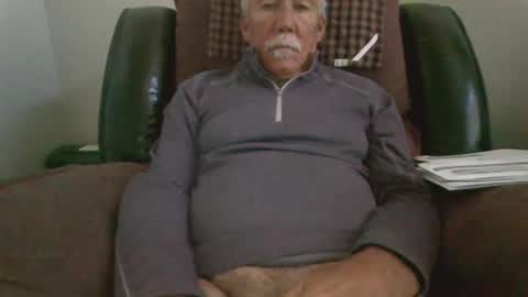 luv269er online show from December 2024 07:22:01 PM