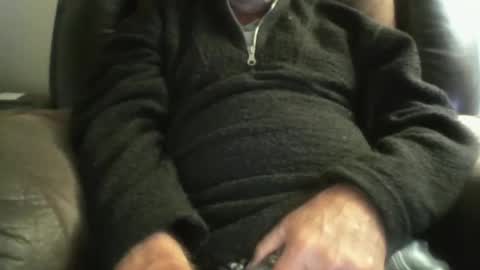 luv269er online show from December 2025 05:35:01 AM