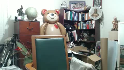 Snapshot of luv2bnakedallthetime chatting on December 2024 11:37:02 PM Tony online show from December 2024 11:37:02 PM