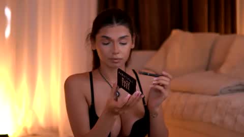 Caprice online show from June 2026 04:16:02 PM