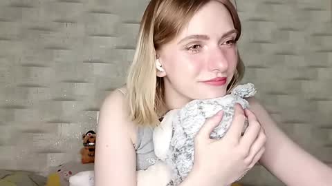 Lilly  online show from May 2026 11:49:01 AM