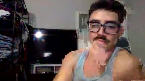 Snapshot of luvrboy77 chatting on June 2026 10:47:02 PM luvrboy77 online show from June 2026 10:47:02 PM