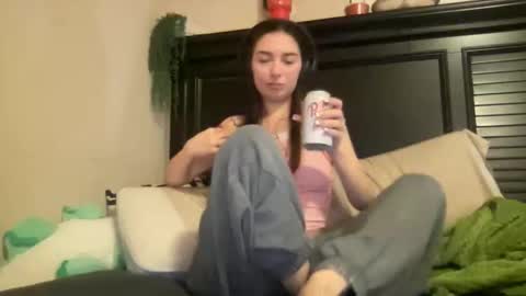 Snapshot of luvrxstarx chatting on February 2026 02:53:01 AM luvrxstarx online show from February 2026 02:53:01 AM