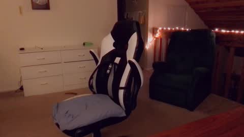 Britney online show from January 2025 04:54:02 AM