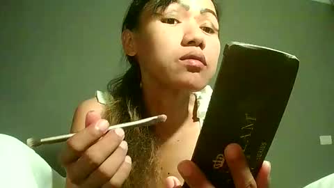 Bee Bee online show from April 2026 06:55:02 PM