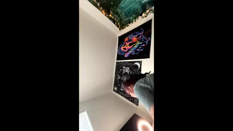 luvvvmia online show from October 2025 04:57:01 PM