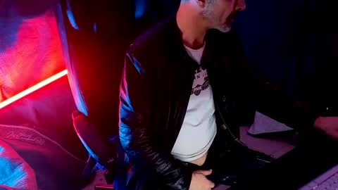 Im a   -  CAMGUY YOU  LIKE to FUCK online show from March 2026 10:24:02 PM