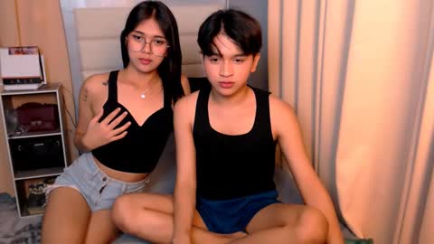 queen lux online show from February 2025 12:32:01 AM