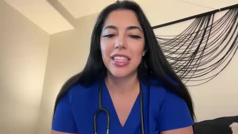 luxcher22 online show from December 2024 03:21:02 AM