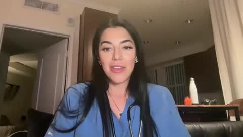 luxcher22 online show from October 2025 03:51:02 AM