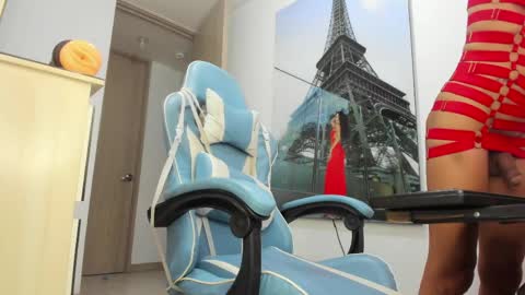 Snapshot of luxela777 chatting on April 2026 10:25:02 PM SOFFSOTO777 online show from April 2026 10:25:02 PM