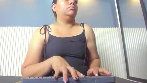 Luxe3 online show from September 2025 10:50:02 AM