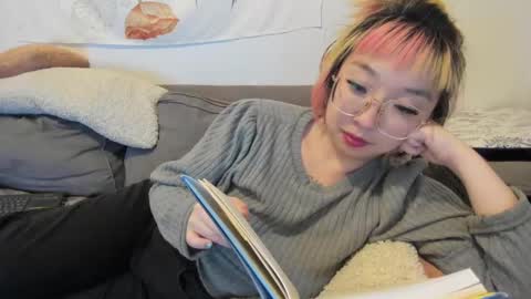 LuxGray online show from December 2024 04:51:02 AM