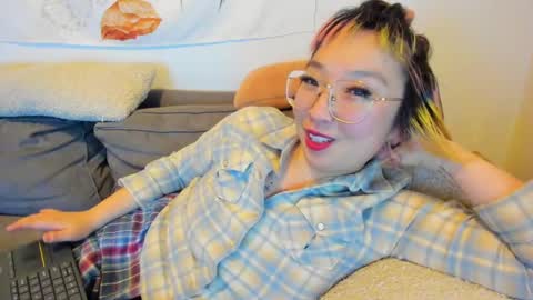 LuxGray online show from January 2025 02:35:01 AM