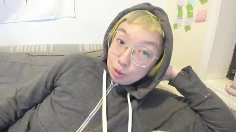 Snapshot of luxgray chatting on March 2026 12:03:01 AM LuxGray online show from March 2026 12:03:01 AM