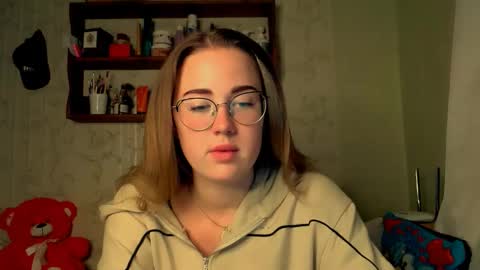 Katie online show from October 2025 03:55:02 PM