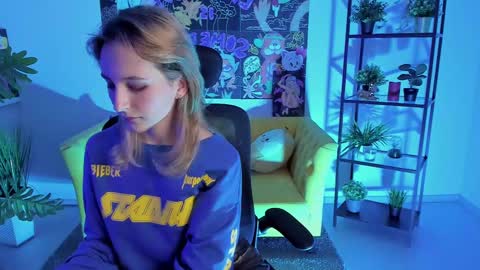 Ray online show from February 2025 12:38:02 AM