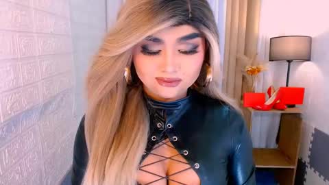 Sasha Blaire online show from October 2025 08:15:02 AM