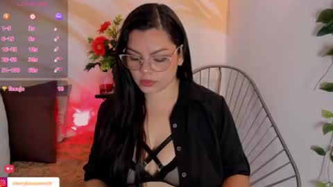 Snapshot of luxury_01 chatting on June 2026 01:08:01 AM Cherry online show from June 2026 01:08:01 AM
