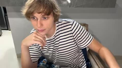 luxury_bob online show from February 2026 04:19:02 PM