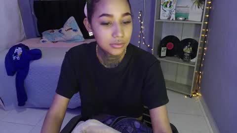 lyam_ebony online show from November 2025 07:52:02 PM